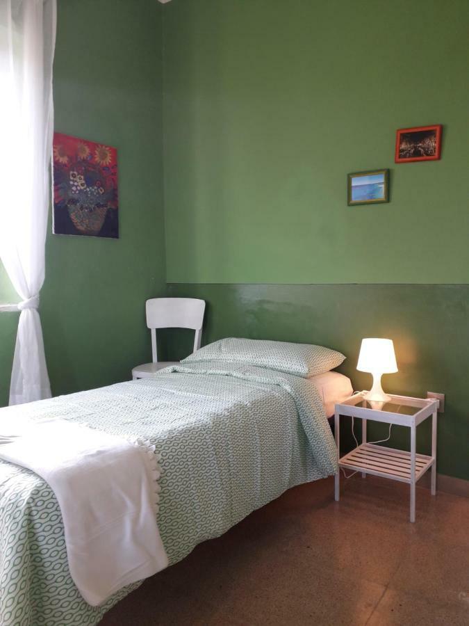 Alle Preci Country House Santa Restituta Exterior foto
